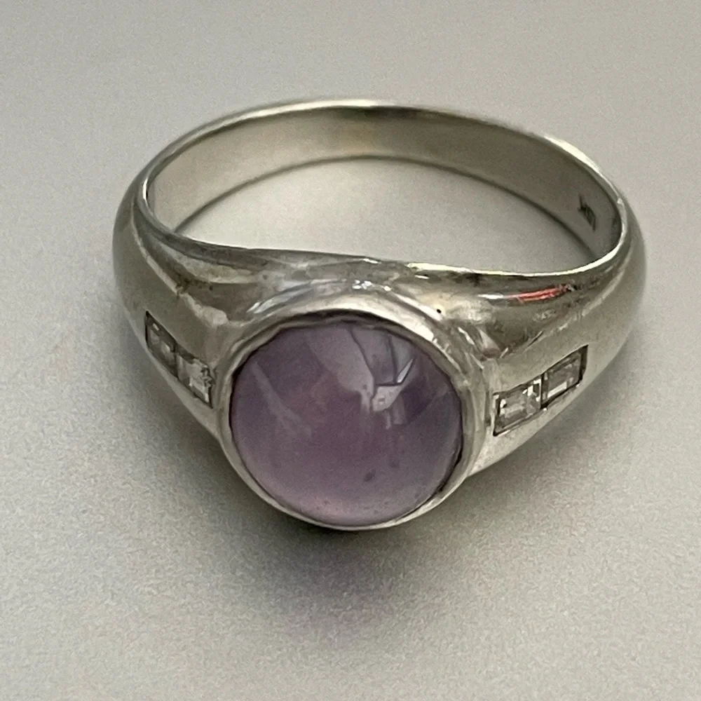 18k White Gold Star Sapphire Ring - Picture 7 of 14
